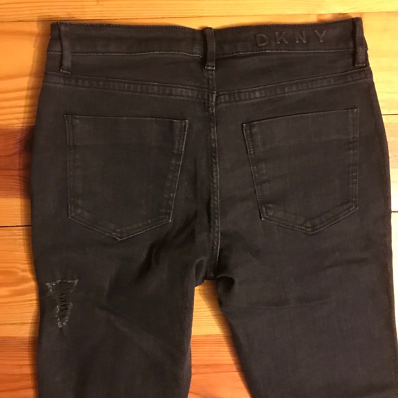 DKNY Black Distressed Skinny Jeans, NWT, 28 - Picture 10 of 14